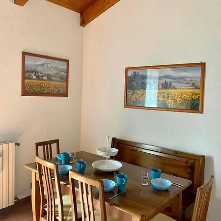 Apartment Charming In 70m² Spacious Terrace