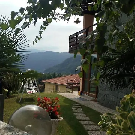 Charming In 70m² Spacious Terrace Apartment